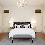 The Peninsula 5*