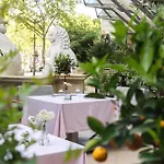 The Peninsula 5* Paris