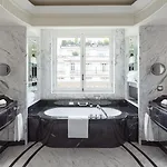 The Peninsula Hotel Paris