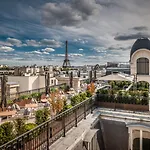 The Peninsula Hotel 5*