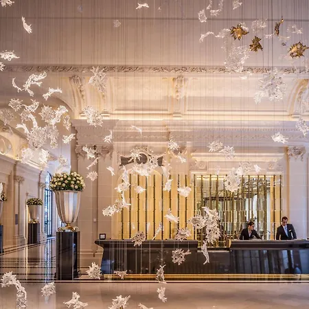 The Peninsula 5*