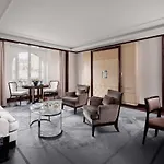 The Peninsula Hotel 5*