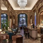 The Peninsula Hotel 5*