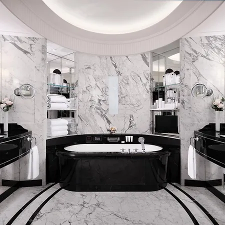 The Peninsula 5* Parijs