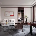 The Peninsula 5* Paris