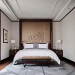 The Peninsula Hotel 5*