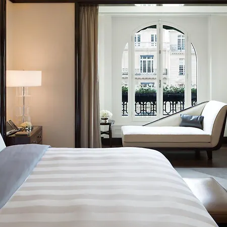 The Peninsula 5* Paris