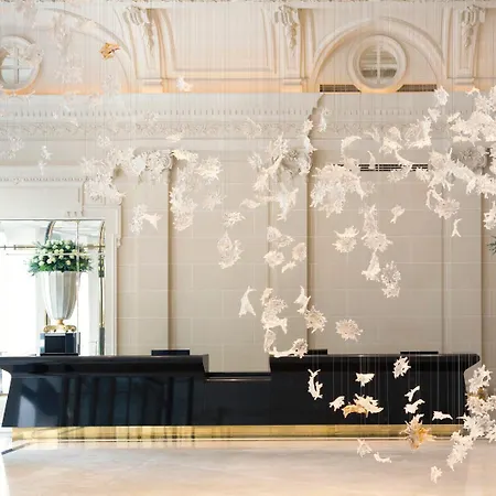 Hotel The Peninsula 5*