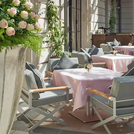 The Peninsula Hotell Paris