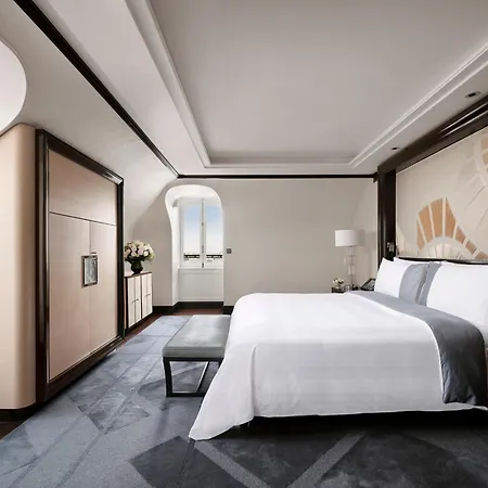 The Peninsula Paris
