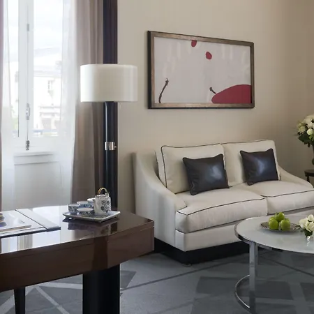 The Peninsula 5* Париж