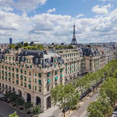 The Peninsula 5* Paris