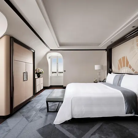 Hotel The Peninsula 5*