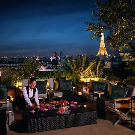 The Peninsula 5* Paris