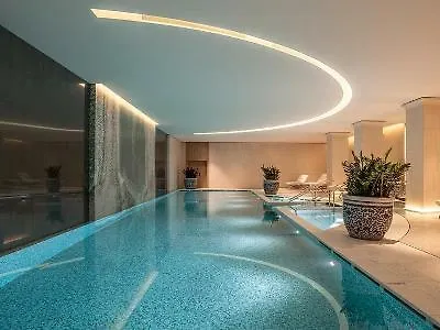 The Peninsula Hotel 5*