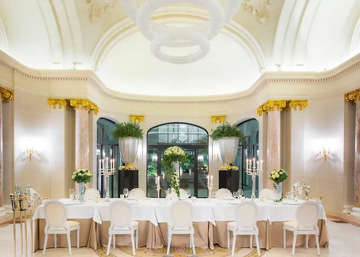 호텔 The Peninsula