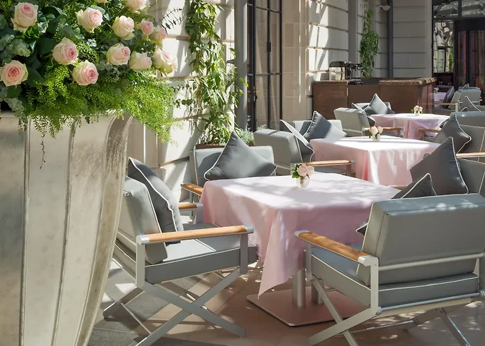 The Peninsula Otel Paris