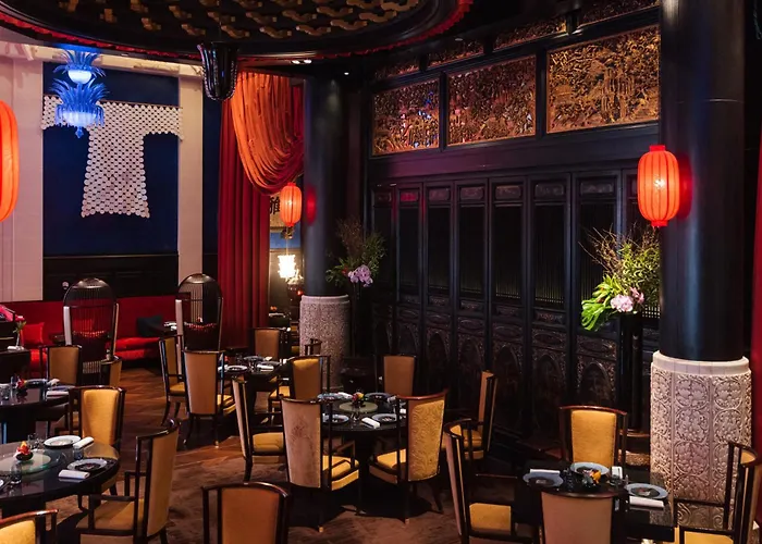 The Peninsula 호텔