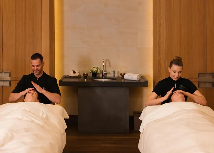 The Peninsula 파리