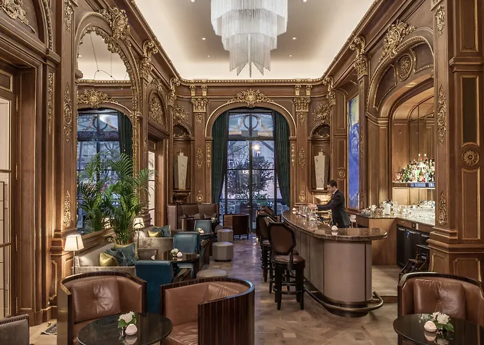 The Peninsula 호텔 5*