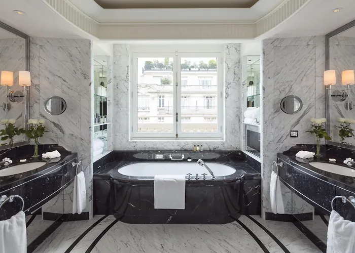 The Peninsula Hotel Paris