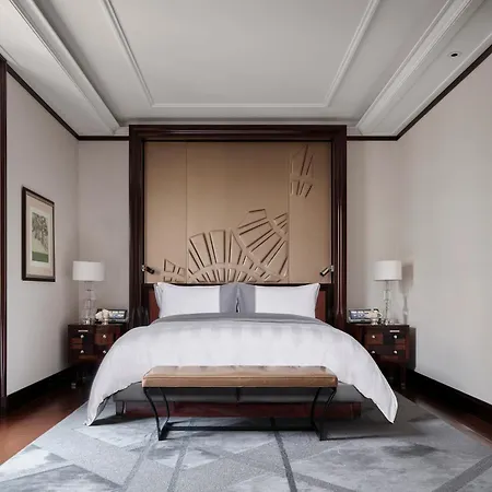 The Peninsula Hotel 5*